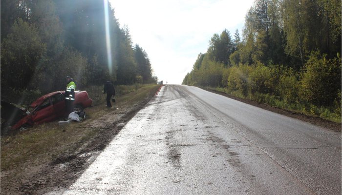 На трассе Киров - Малмыж в ДТП погиб мужчина и пострадали 2 человека