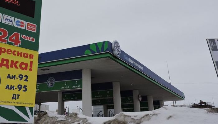 “Роснефть”: “В росте цен на бензин виноваты независимые АЗС”