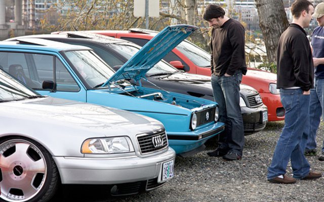 Какую машину можно купить в Кирове за 300 тысяч рублей?