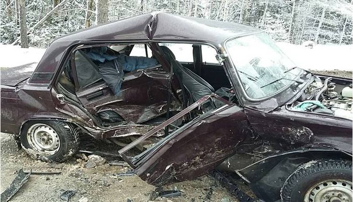 "Семёрку" занесло - авария в Белохолуницком районе