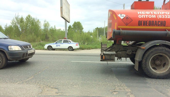 Из-за приезда Патриарха дороги Кирова охраняют полицейские