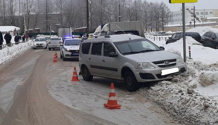 В Кирове в трех ДТП пострадали три человека: в их числе 10-летний ребенок