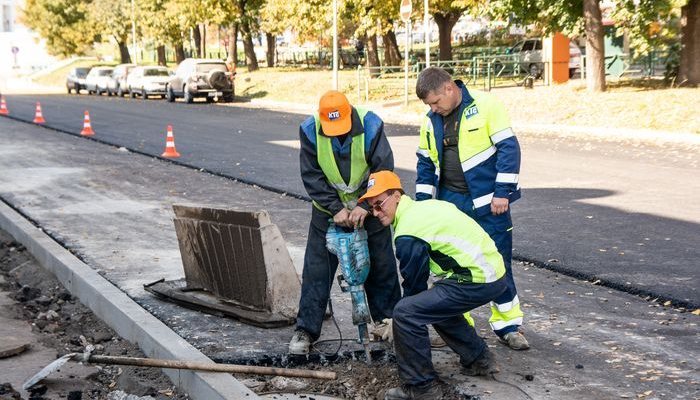 В Кирове начался ремонт улицы Дзержинского - самого масштабного дорожного участка