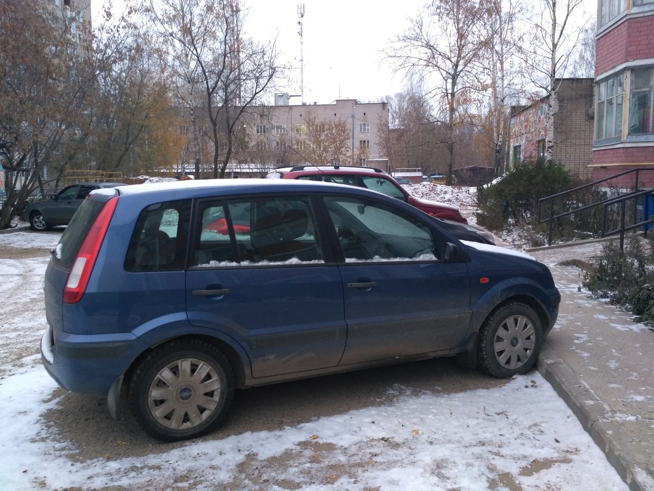 Отзыв владения автомобилем Ford Fusion 1,4 механика 2006 год — Авто43 Киров