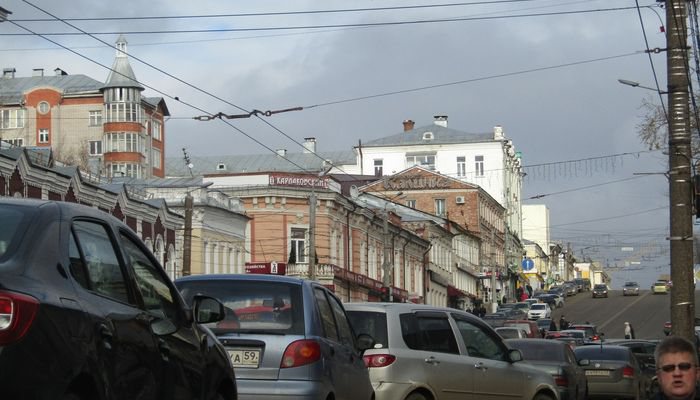 Завтра в центре Кирова будет перекрыто движение автомобильного транспорта