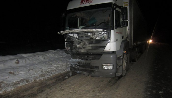ДТП в Орловском районе: грузовик с легковушкой не смогли разъехаться