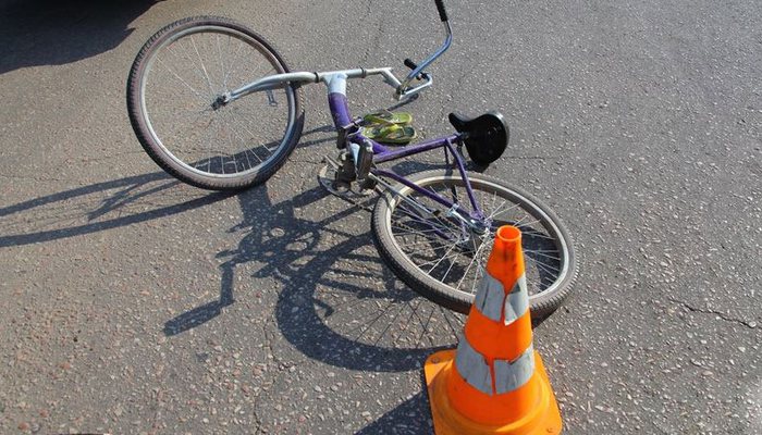 В Кировской области пьяный пенсионер на ВАЗе насмерть сбил велосипедистку