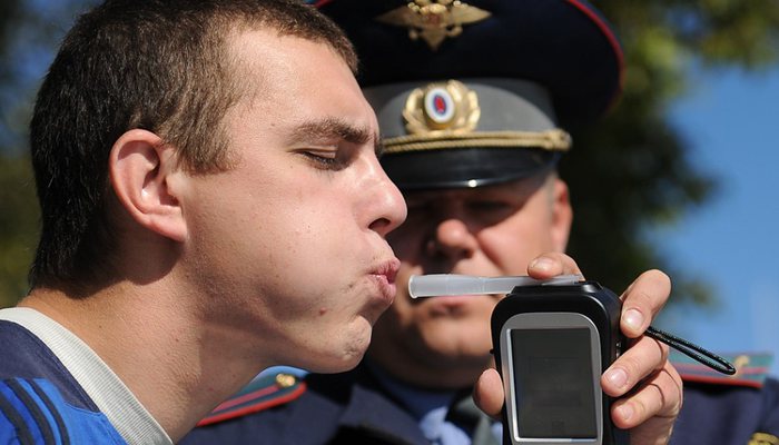 За 3 прошедших дня сотрудниками ГИБДД в Кирове задержаны 18 нетрезвых водителей