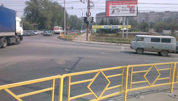 На перекрестке Луганской-Дзержинского убрали пешеходный переход
