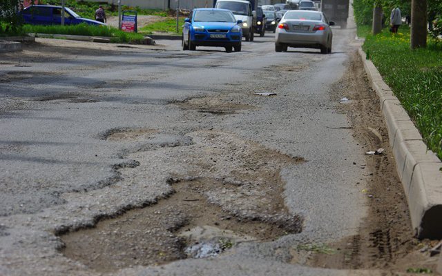 Как улучшить качество дорог в Кирове? Активисты обсудят вопрос с другими регионами
