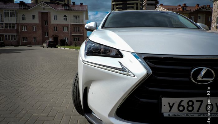 Тест-драйв Lexus NX: гражданский космолет в городских джунглях