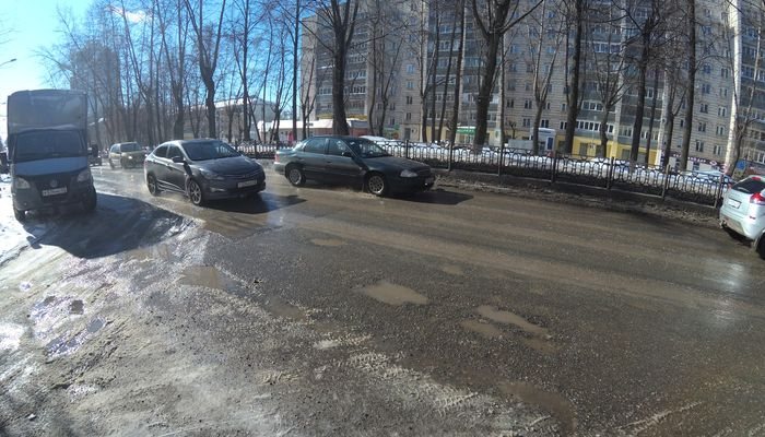 Рейд по самым убитым дорогам Кирова: часть первая