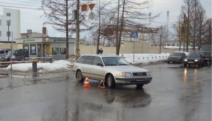 В Кирове водитель на «Ауди» сбил 58-летнего мужчину