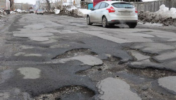 Кратко о том, как ОНФ боролись с плохими кировскими дорогами в 2017 году 
