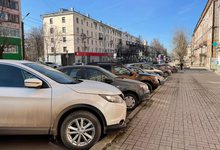 Россияне стали чаще покупать люксовые автомобили стоимостью больше 10 млн рублей