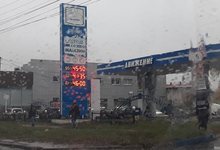 Российских автомобилистов предупредили о приближающемся скачке цен на бензин