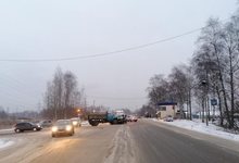 В Кирово-Чепецке «шестерка» влетел в грузовик: пассажирку госпитализировали