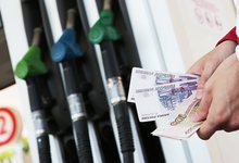 Из-за бензина поездки из Кирова в Москву подорожали на 800 рублей