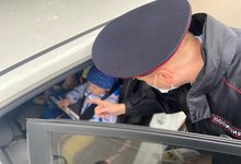 Инспекторы ГИБДД напомнили кировским водителям о правилах перевозки детей