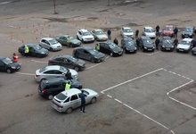 Они полностью потеряли заработок: кировские автоинструкторы обратились к губернатору
