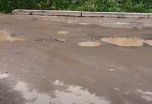 Более 30 дорог Кирова остались без гарантийного ремонта