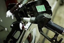 Это было ожидаемо: цены на бензин начали уверенно расти