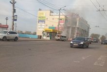 В Кирове ранним утром у вокзала вспыхнул «УАЗик»