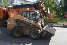 Руки подрядчиков «дошли» до улицы Ломоносова