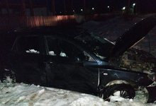 В Кирове пьяный водитель перевернул «Мазду»