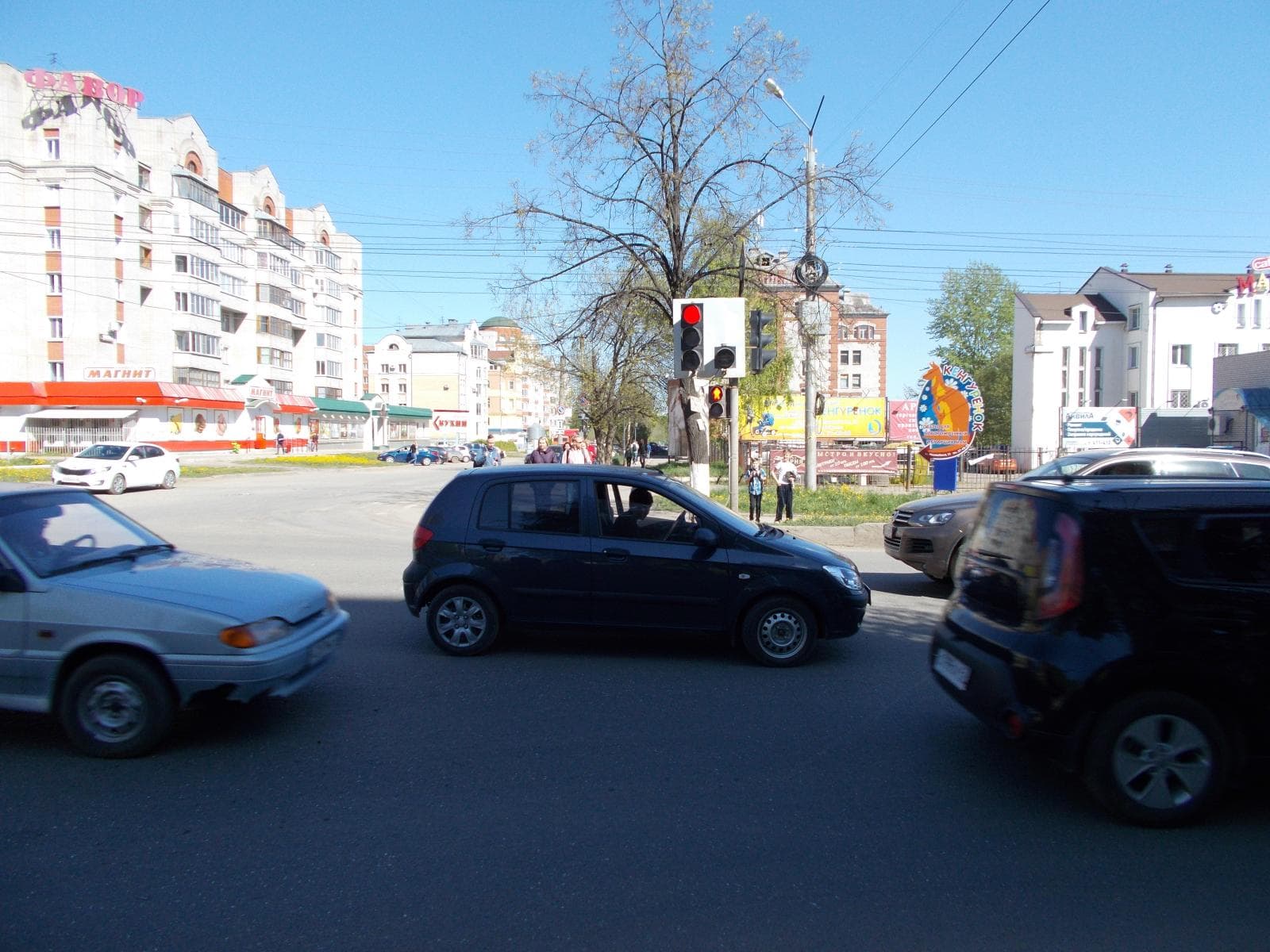 В Кирове на пешеходном переходе сбили женщину