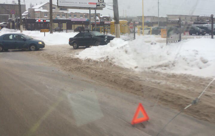 Пытался проскочить? На Урицкого столкнулись Kia и Suzuki