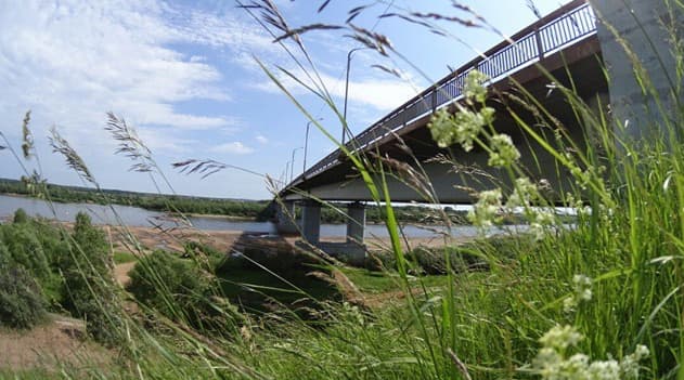 В Белой Холунице построят мост через реку