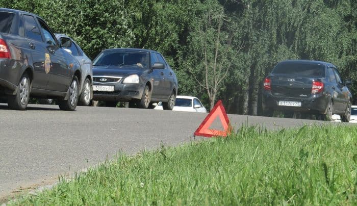 В Омутнинске мужчина на «Фольксвагене» насмерть задавил пенсионерку
