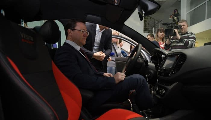 Первую «Весту Спорт» купил губернатор Самарской области