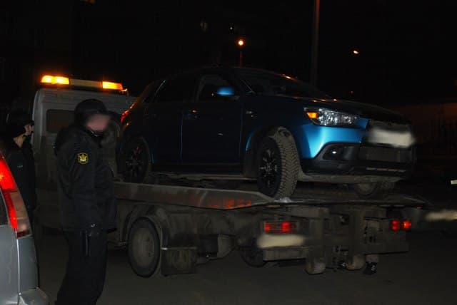 Мужчина лишился машины, неоплатив транспортный налог