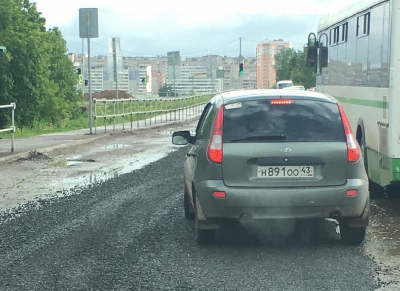 Ремонт дороги Киров - Русское. Кто виноват и кто ответит?