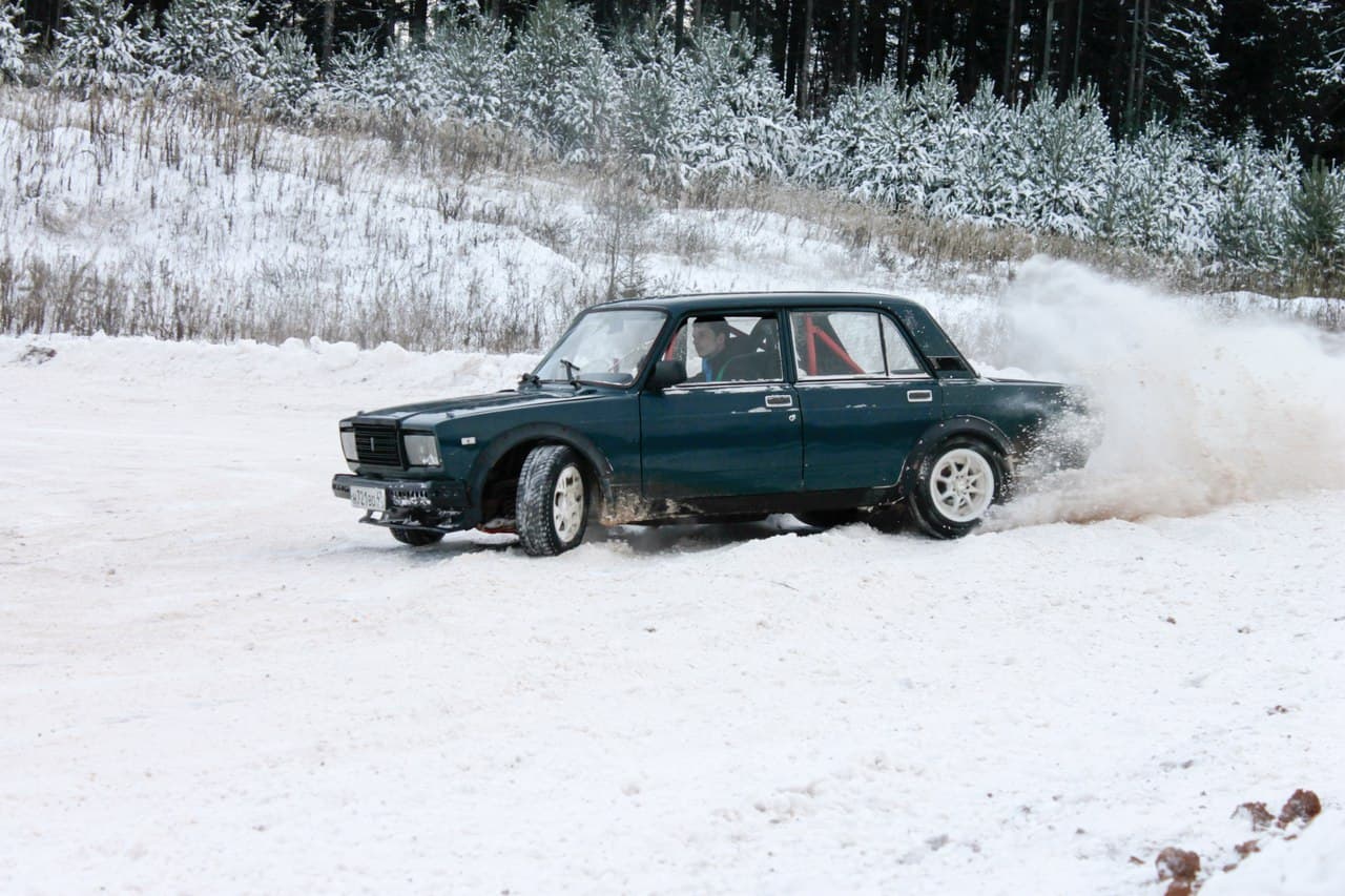 Сезон зимнего дрифта в Кирове объявляется открытым