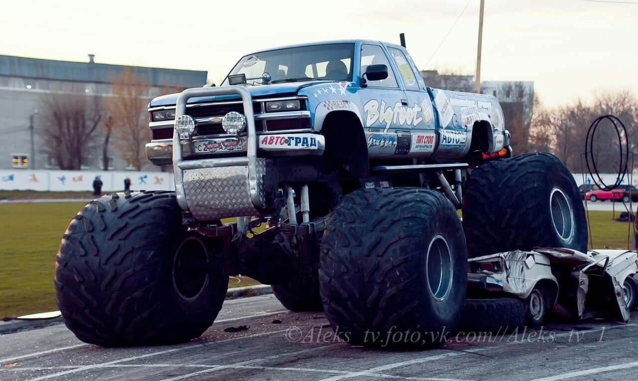 «Каскадёры» уже на пути в Киров