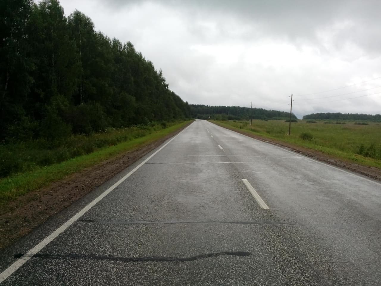 Неизвестный сбил насмерть велосипедиста и скрылся