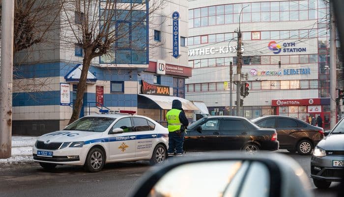 Скидки на машины, оспаривание штрафов онлайн: что ждёт автомобилистов в 2021 году?