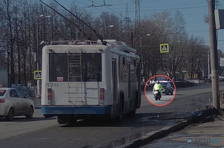 Байкеры оттаяли. На дорогах Кирова появились мотоциклисты