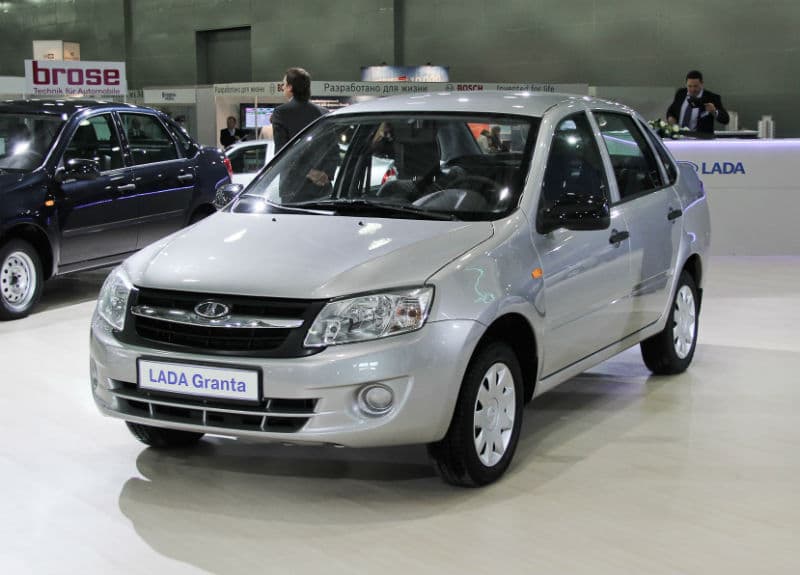 В топ-10 самых дешевых автомобилей месяца вошли Matiz, Lada Granta и Geely