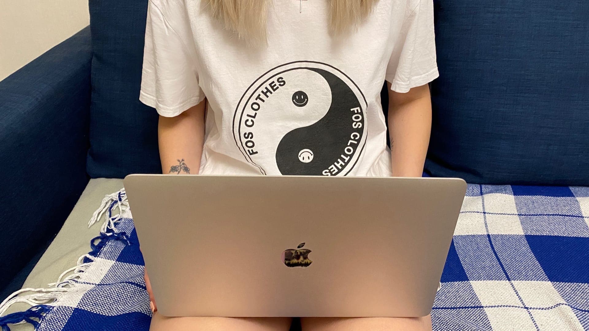 Ozon вводит в России новую возможность – онлайн-продажу автомобилей