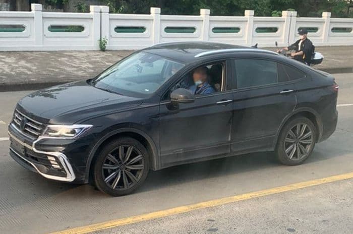 В сети появились шпионские фотографии купе-версии Volkswagen Tiguan