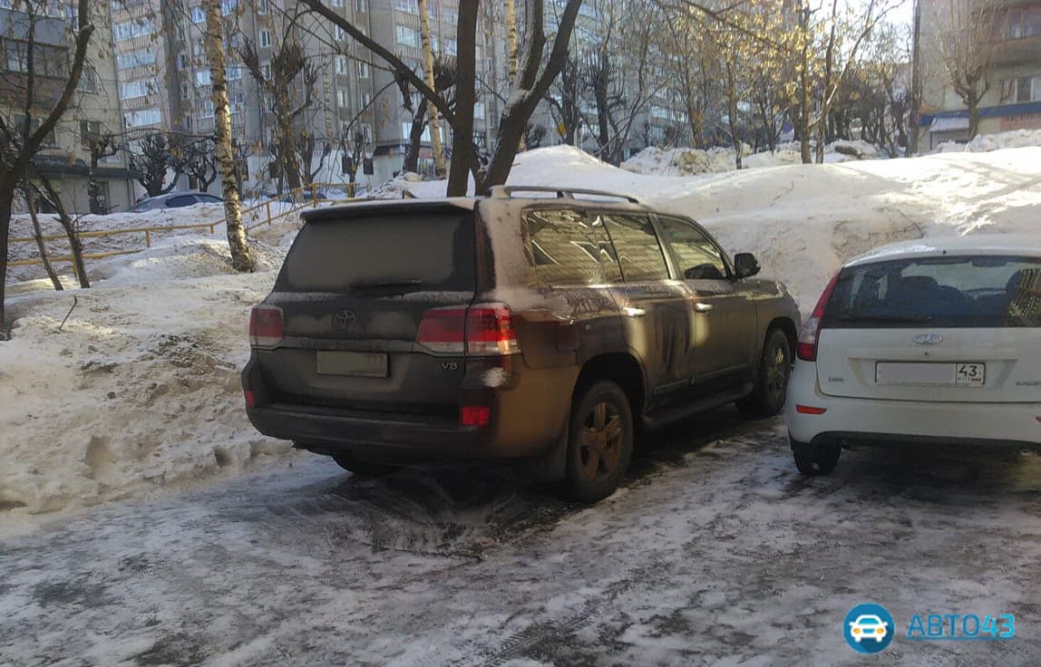 Land Cruiser и Kawasaki. Не обо всей технике рассказали муниципалы