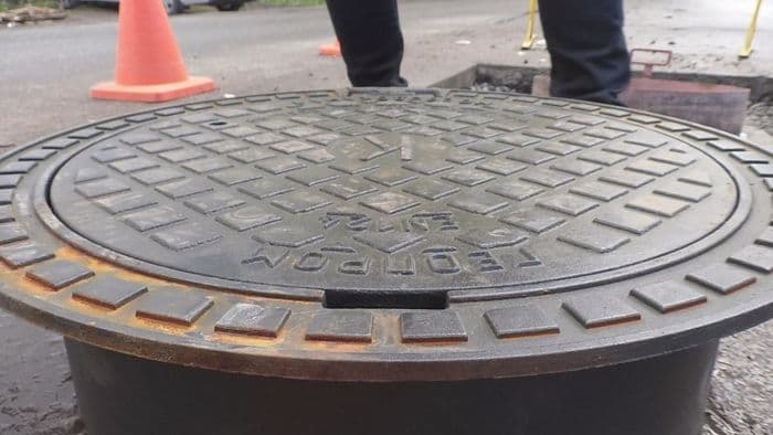 В Кирове появились «плавающие люки»: говорят, что они более долговечные