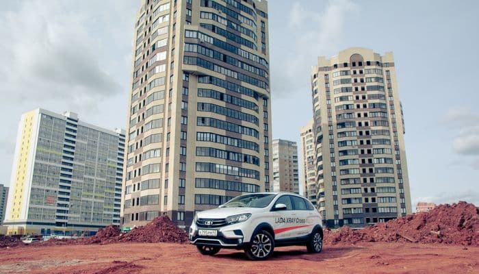 Рвал с места на Lada Xray Cross на вариаторе: тест-драйв