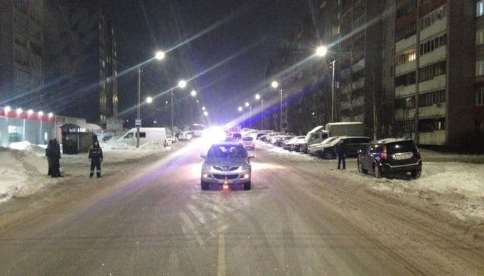 В Кирове пенсионер попал под колёса кроссовера