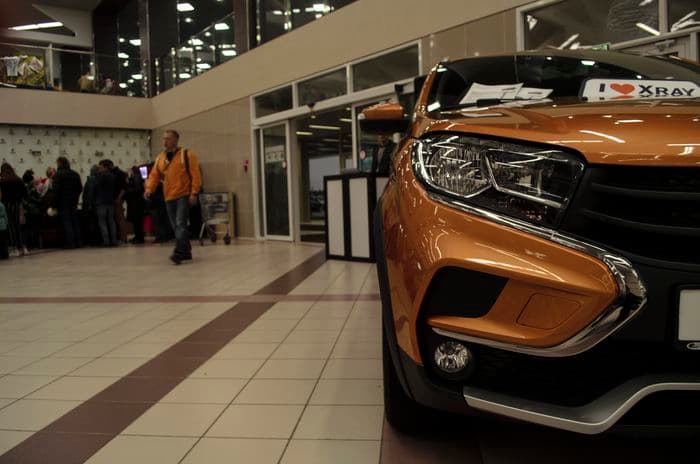 Горожанин, уверенный путешественник и просто верный друг: презентация новой LADA XRAY CROSS