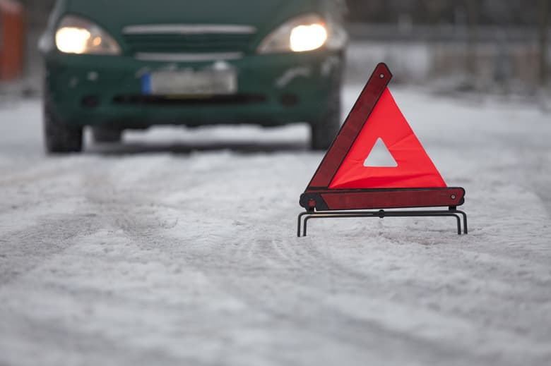 В Кирове за 1 день три девушки попали под машину